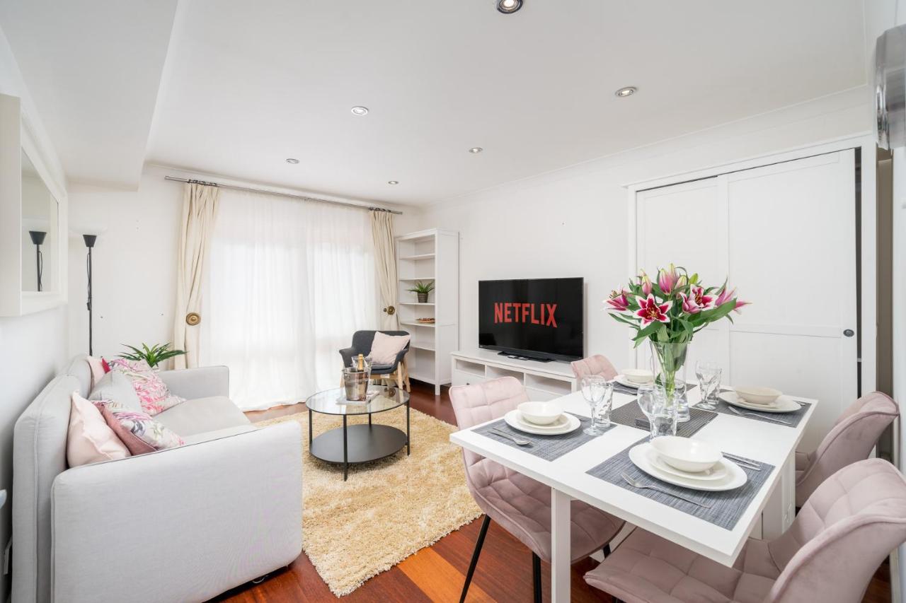 لندن Crossharbour Canary Wharf 2 Bed Duplex Apartment المظهر الخارجي الصورة