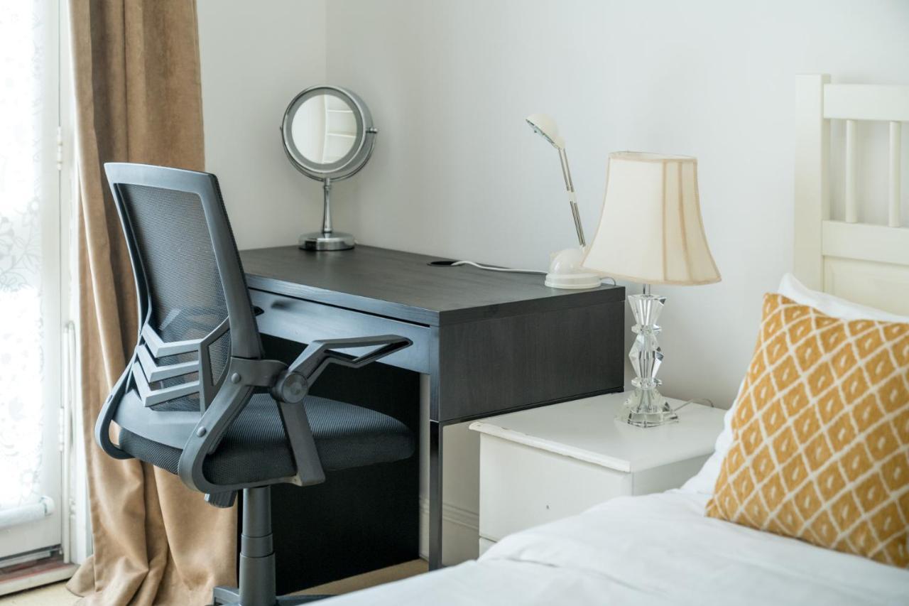 لندن Crossharbour Canary Wharf 2 Bed Duplex Apartment المظهر الخارجي الصورة