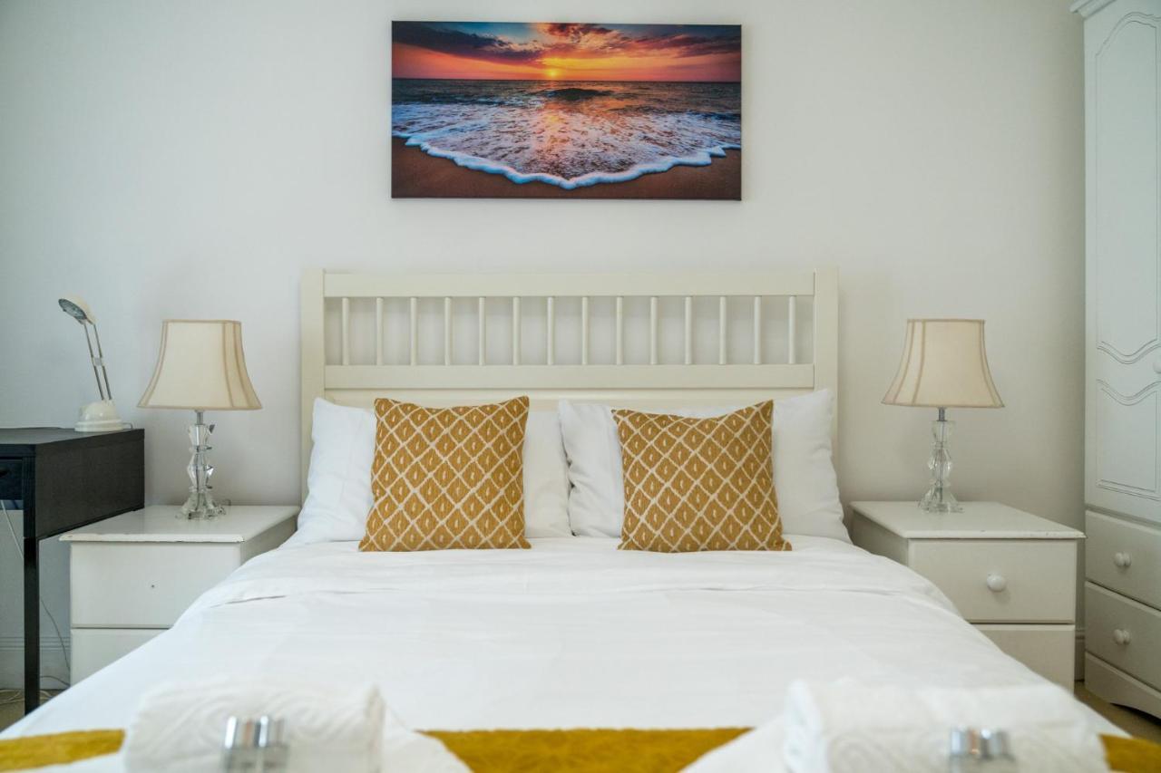 لندن Crossharbour Canary Wharf 2 Bed Duplex Apartment المظهر الخارجي الصورة