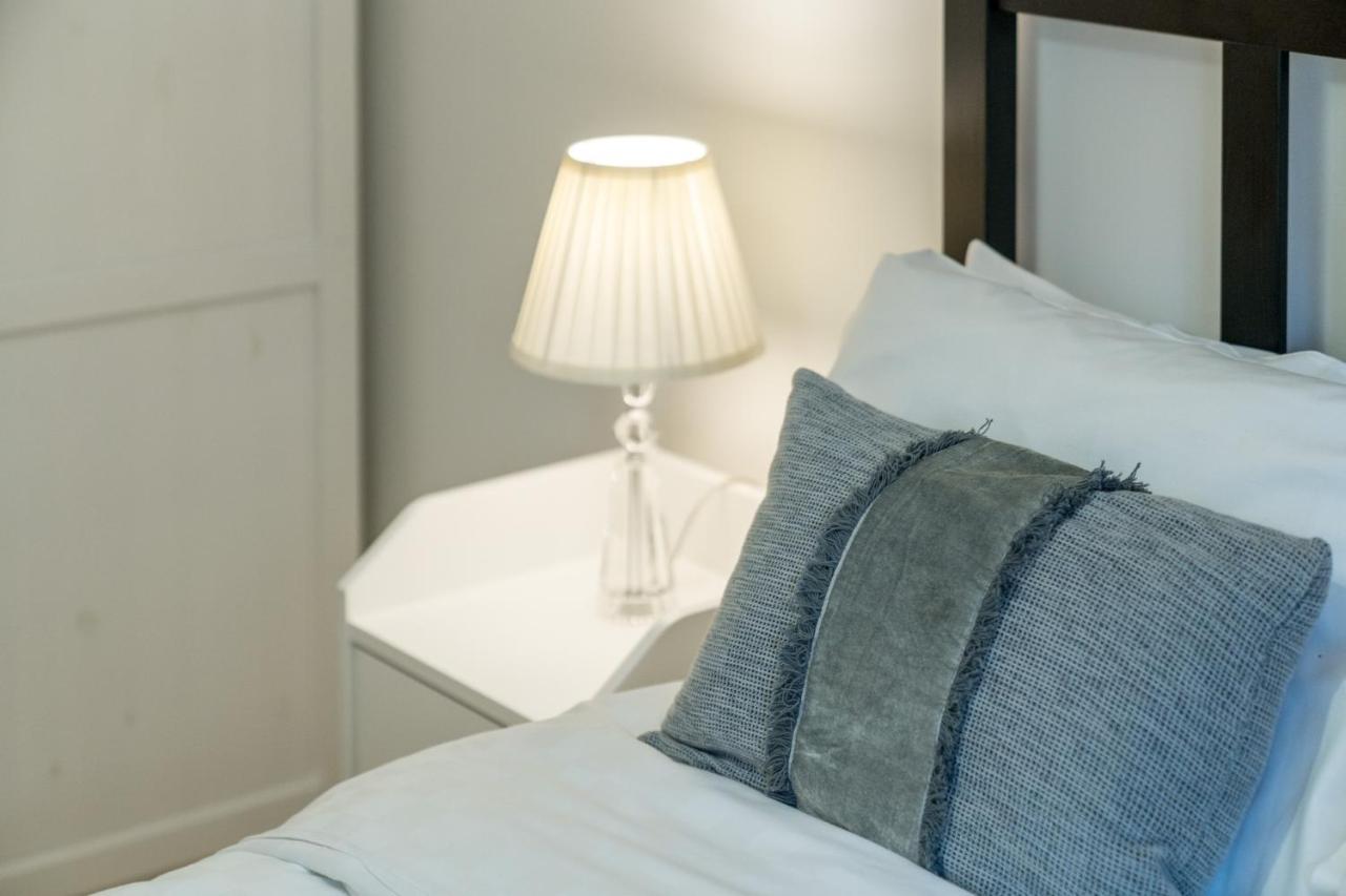 لندن Crossharbour Canary Wharf 2 Bed Duplex Apartment المظهر الخارجي الصورة