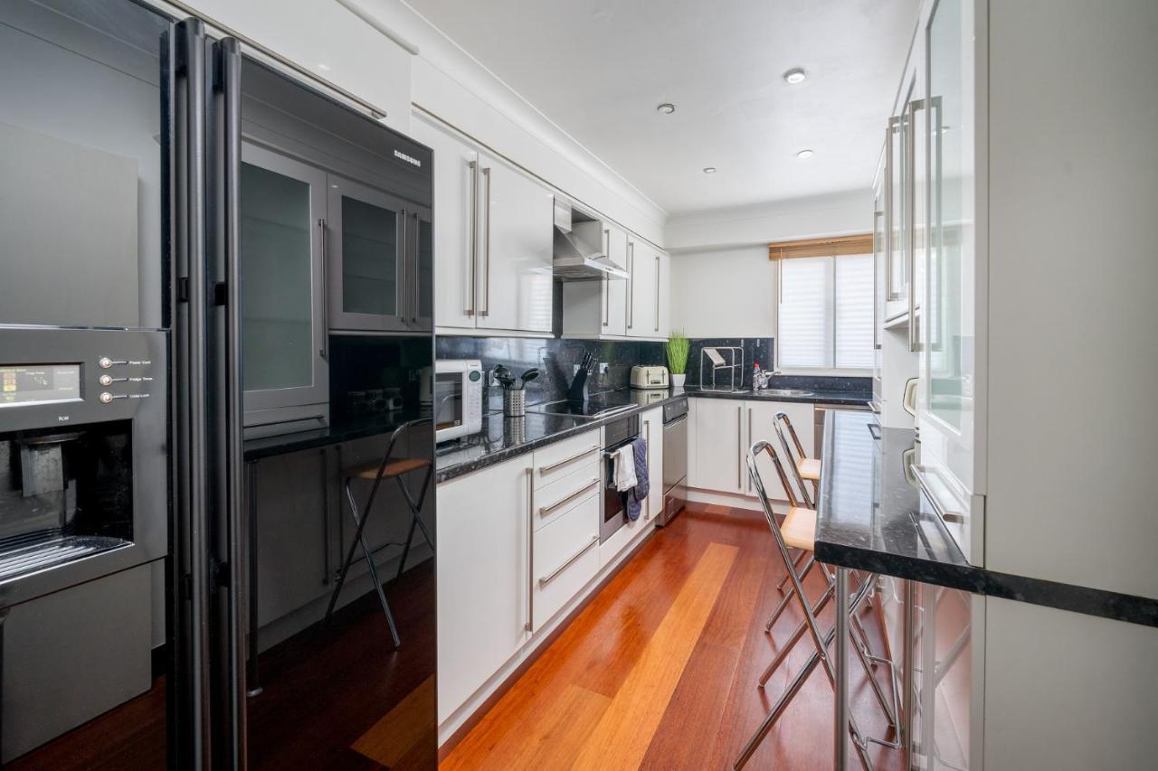 لندن Crossharbour Canary Wharf 2 Bed Duplex Apartment المظهر الخارجي الصورة